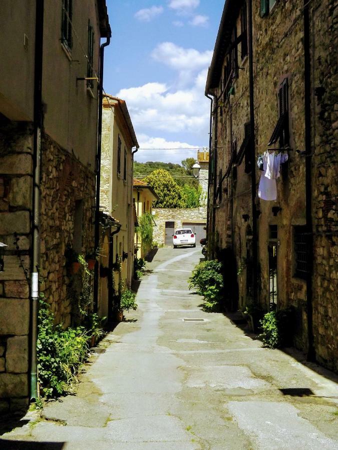 Centralissimo Nel Cuore Del Borgo Suvereto Eksteriør billede