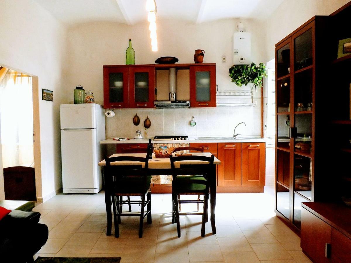 Centralissimo Nel Cuore Del Borgo Suvereto Eksteriør billede